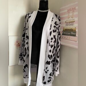 Animal print cardigan 🍁🍂